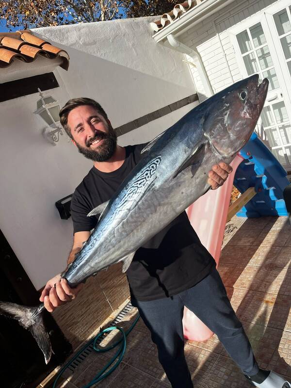 client fishing tuna