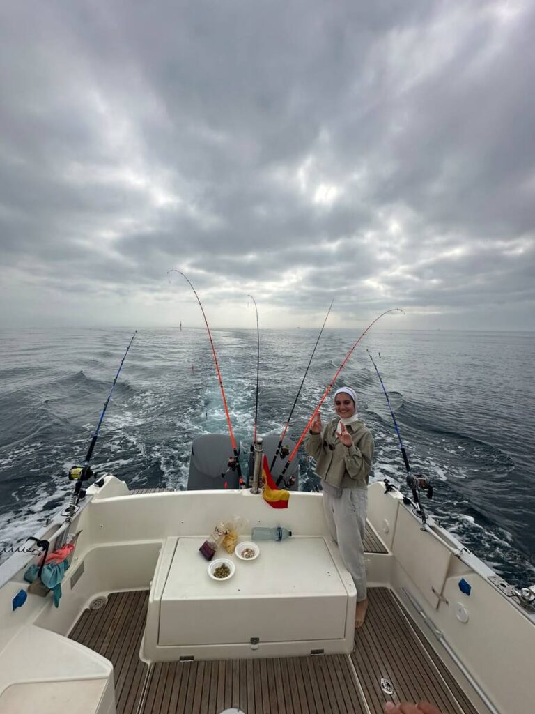 foto barco cliente fishing charter malaga